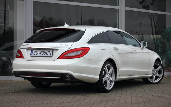 Mercedes-Benz CLS cena 139900 przebieg: 58000, rok produkcji 2012 z Głubczyce małe 497
